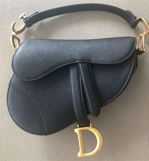 dior saddle micro size